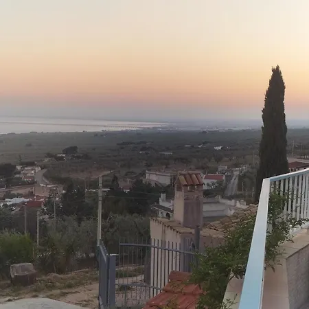 Domek letniskowy La Veranda Sul Golfo Monte SantʼAngelo